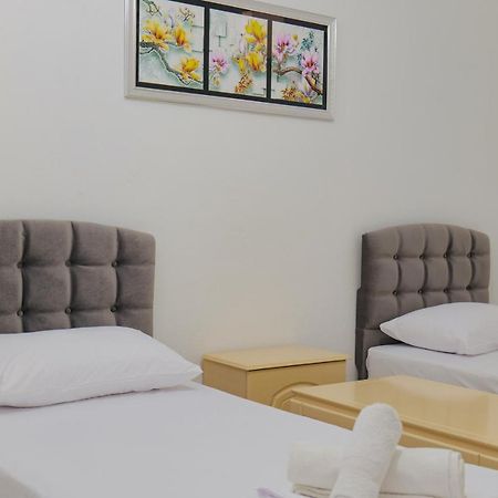 Hotel Casamia Саранда Экстерьер фото