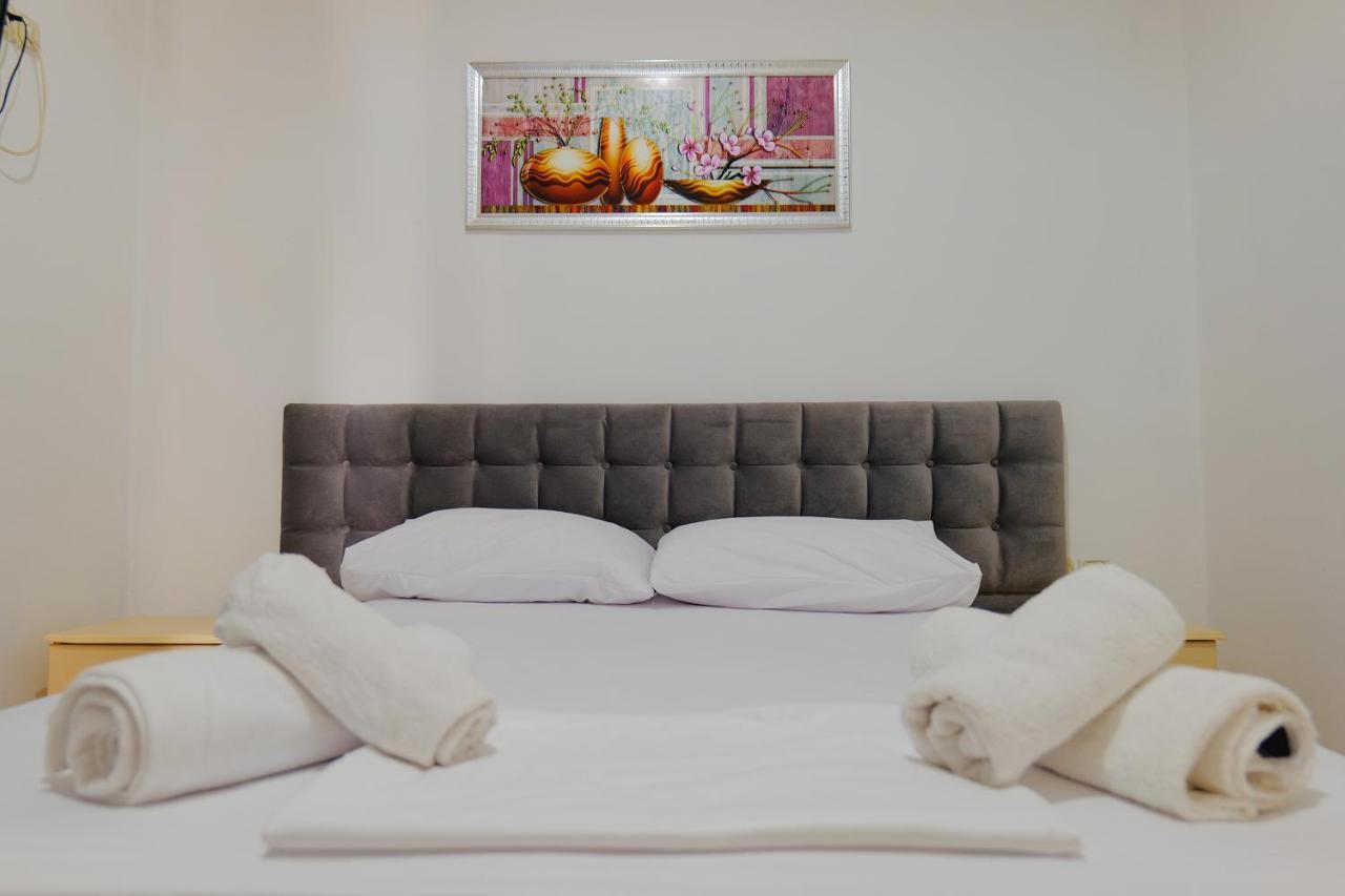 Hotel Casamia Саранда Экстерьер фото
