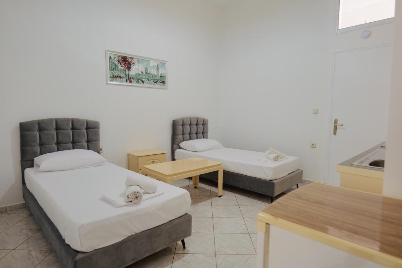 Hotel Casamia Саранда Экстерьер фото