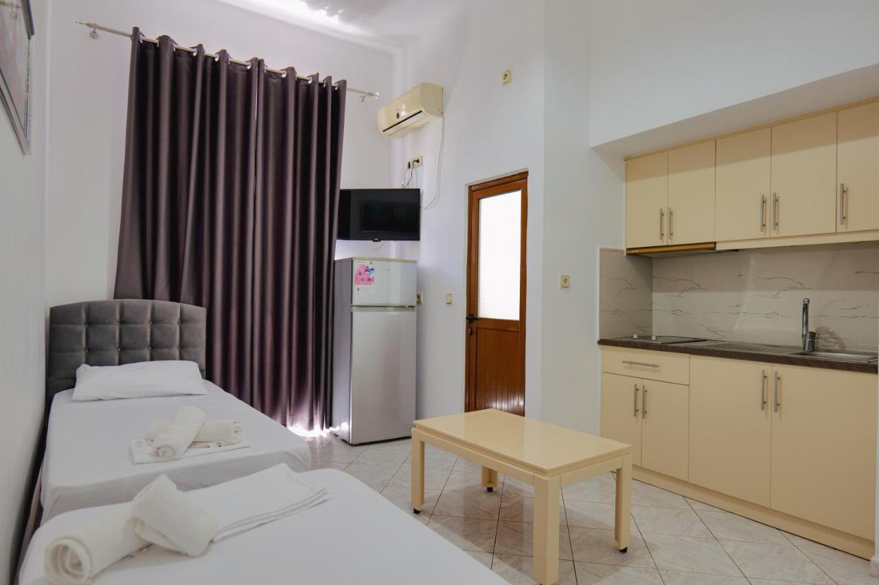 Hotel Casamia Саранда Экстерьер фото